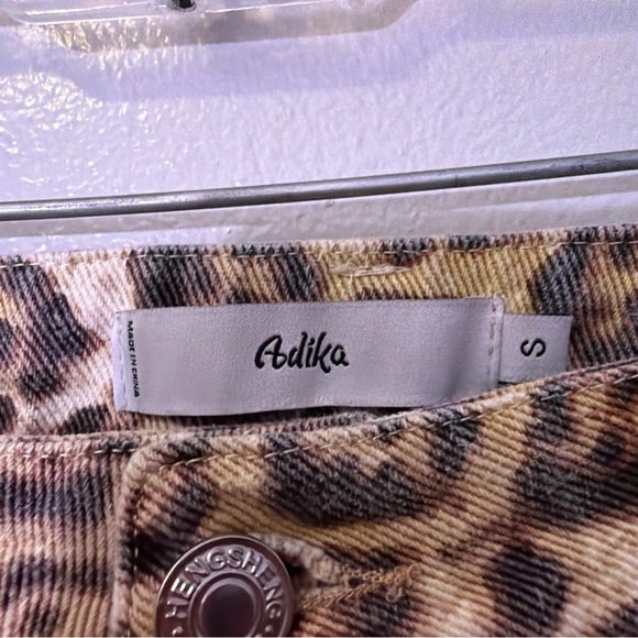 Adika Leopard print jeans Size S - Picture 4 of 5